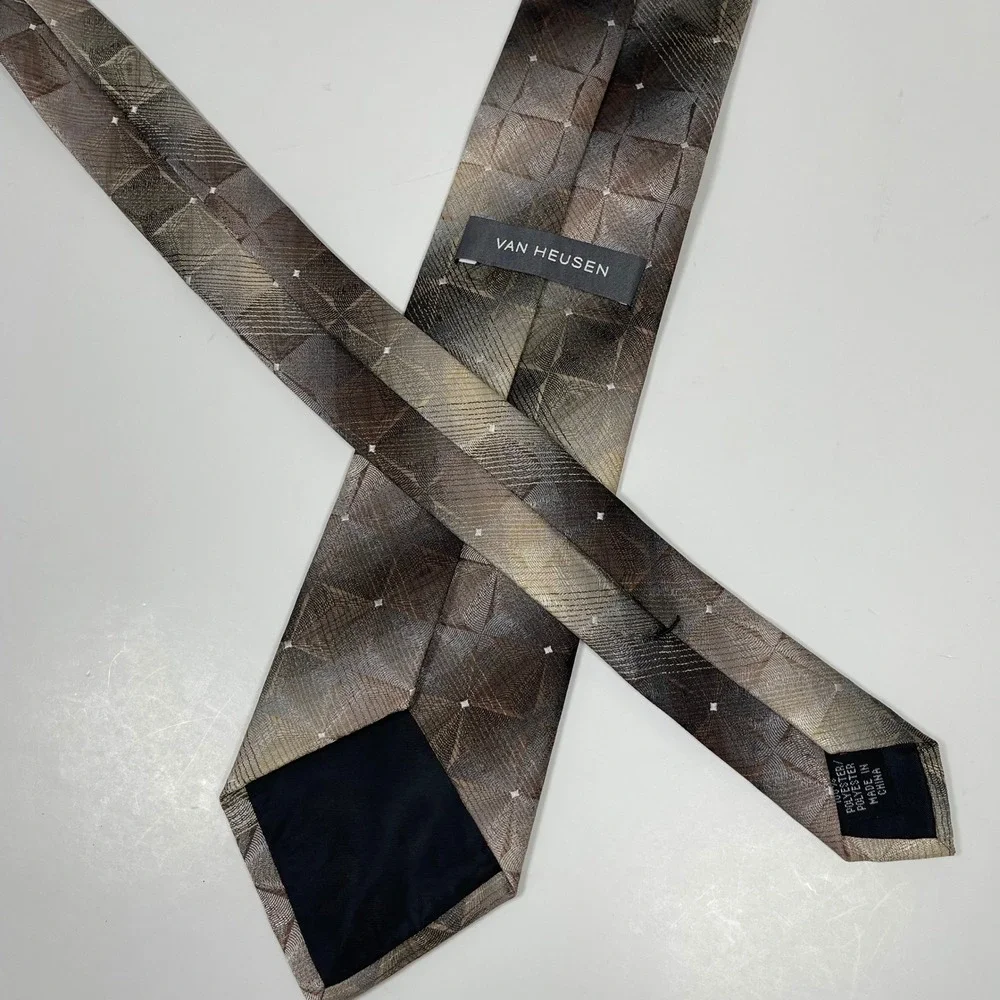 Vintage Van Heusen Necktie Tie Men Brown Geometric Textured Business 90s Y2K